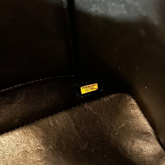 CHANEL Medallion Quilted Caviar Leather Tote Bag - Picture 10 of 14